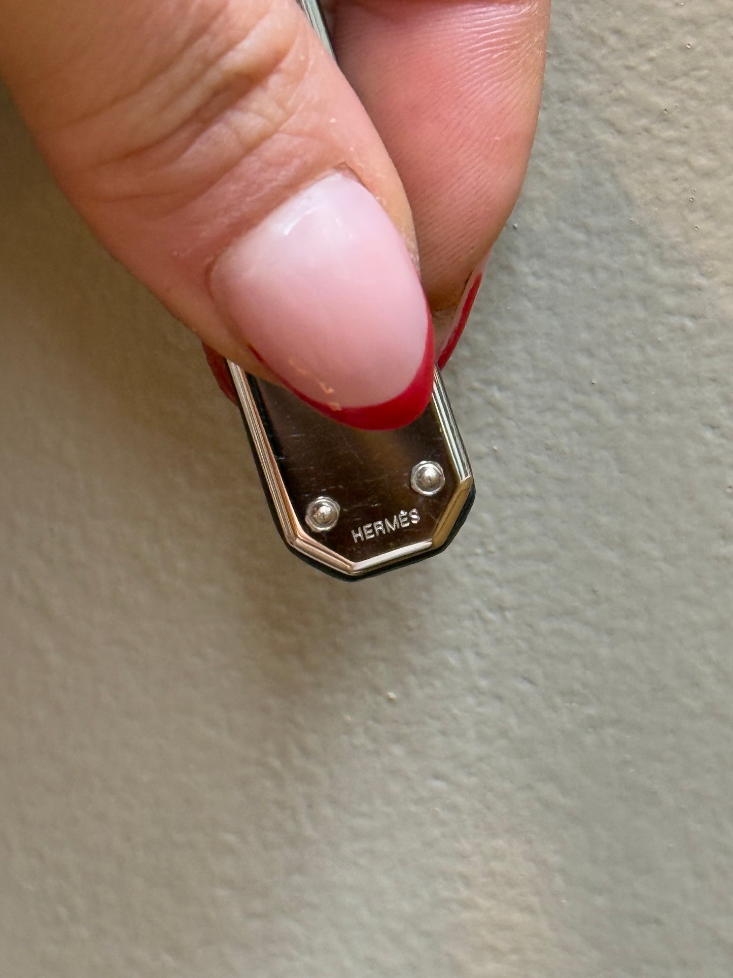 Collier Hermès shocker en cuir noir